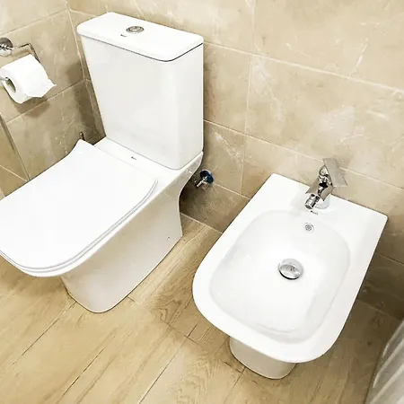 Currilave 664 Durres